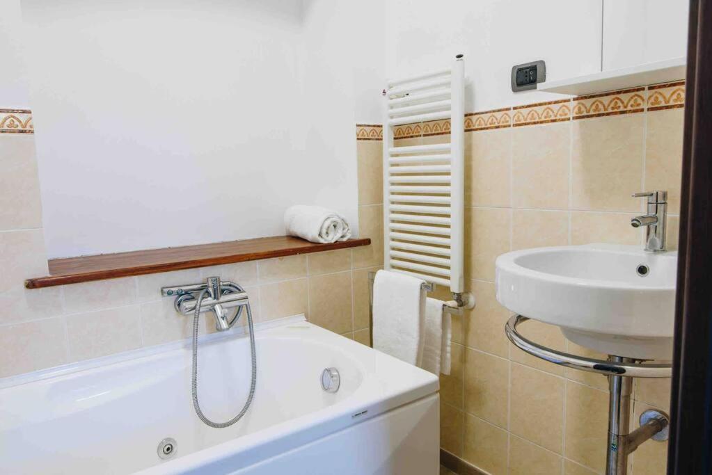 La Terra Del Mare Appartement La Spezia Buitenkant foto